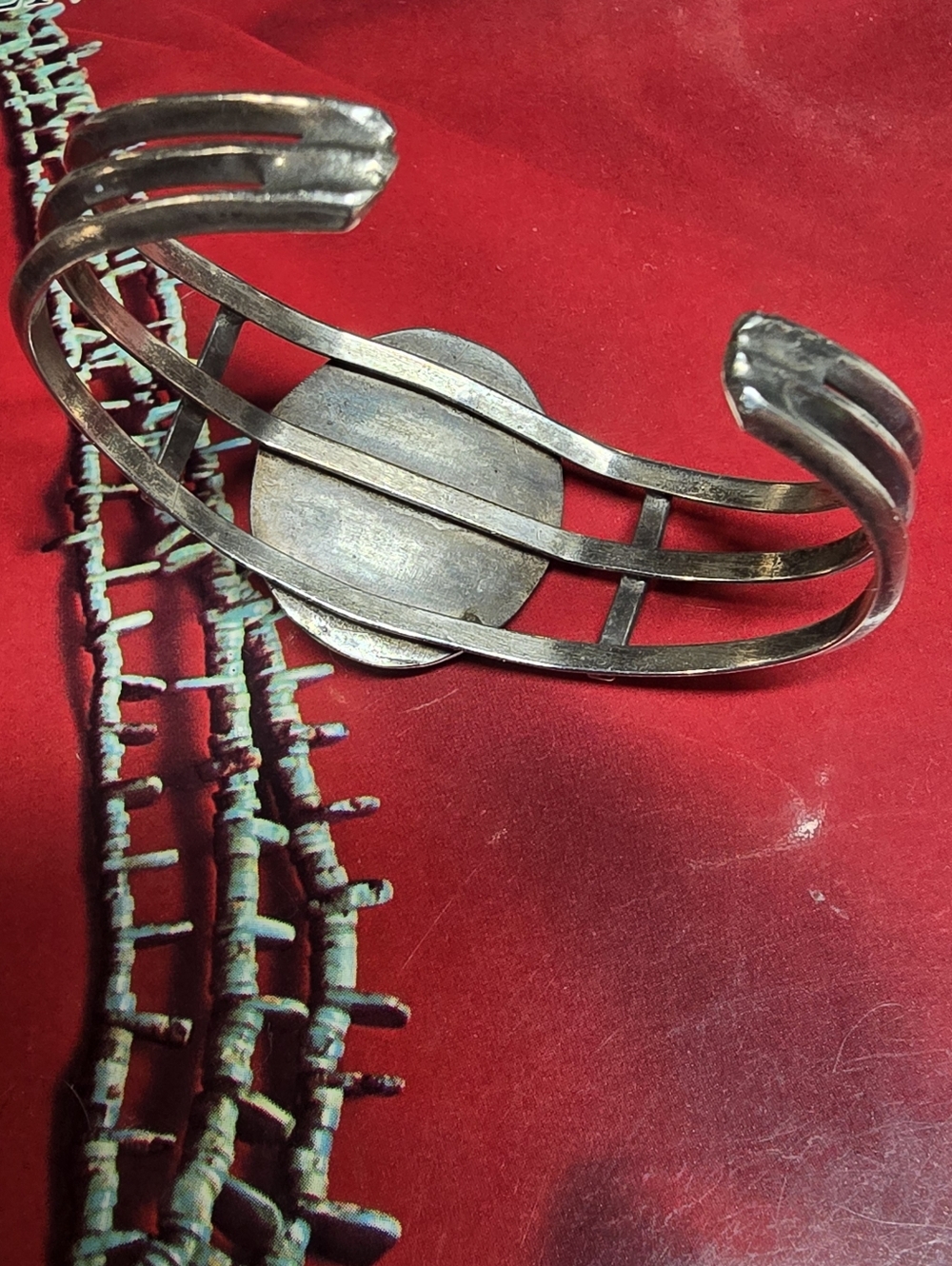 Vintage Navajo Sterling Silver And Number 8 Turquoise Exquisite Cuff Bracelet - Picture 4 of 5